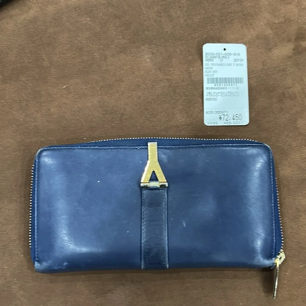 Yves Saint Laurent yves saint
